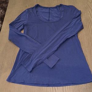 Lululemon long sleeve scoop neck